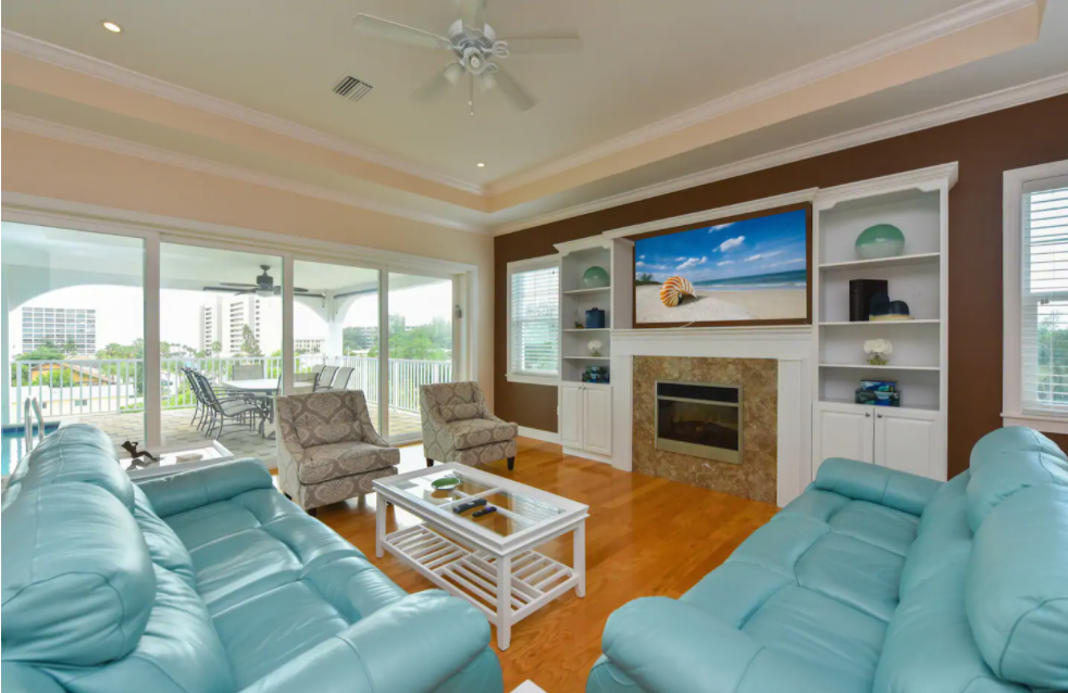 Sarasota Living room