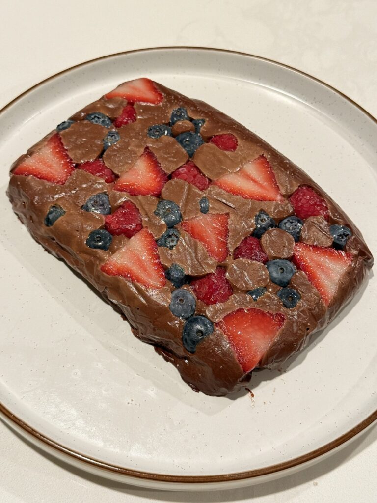 No-Bake Fruit Fudge Bar
